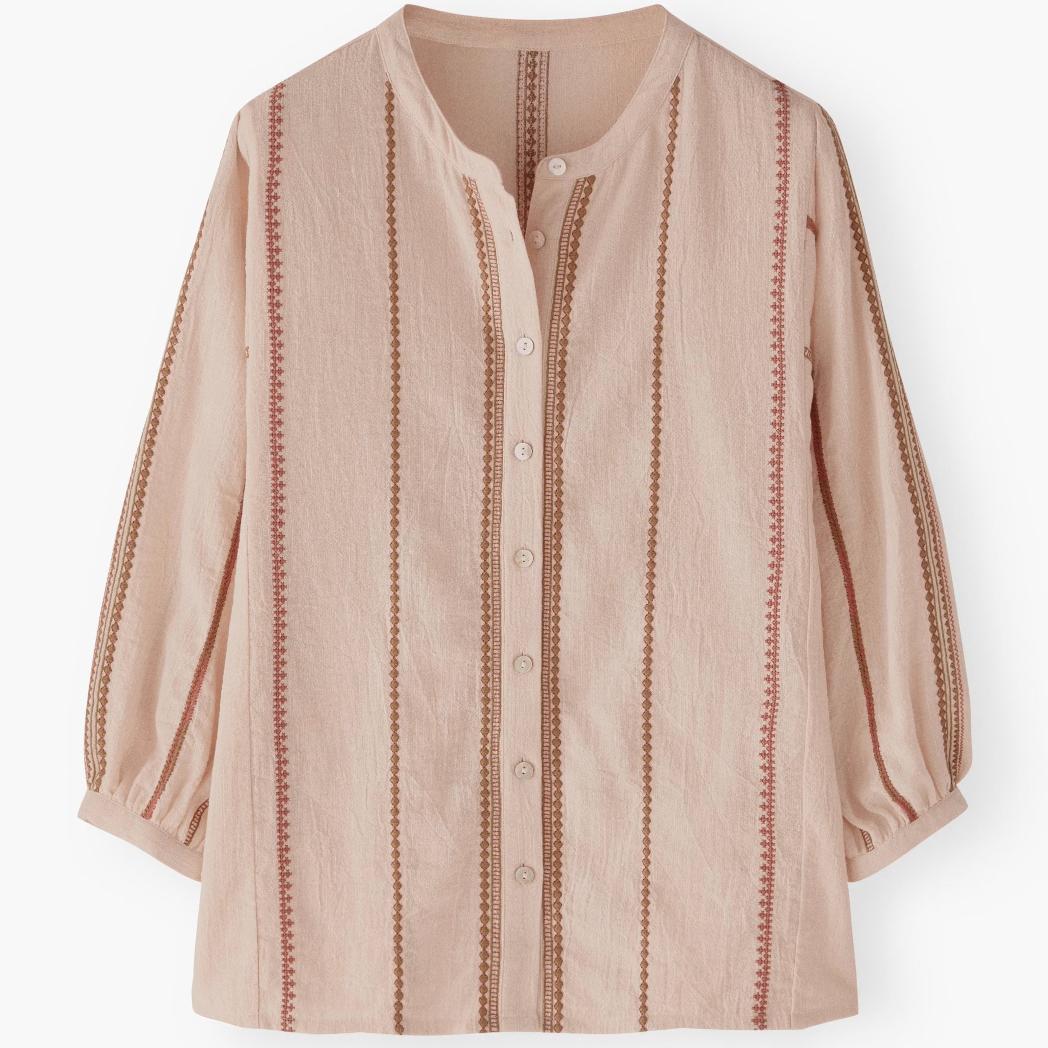 Three quarter sleeve lantern sleeve shirt